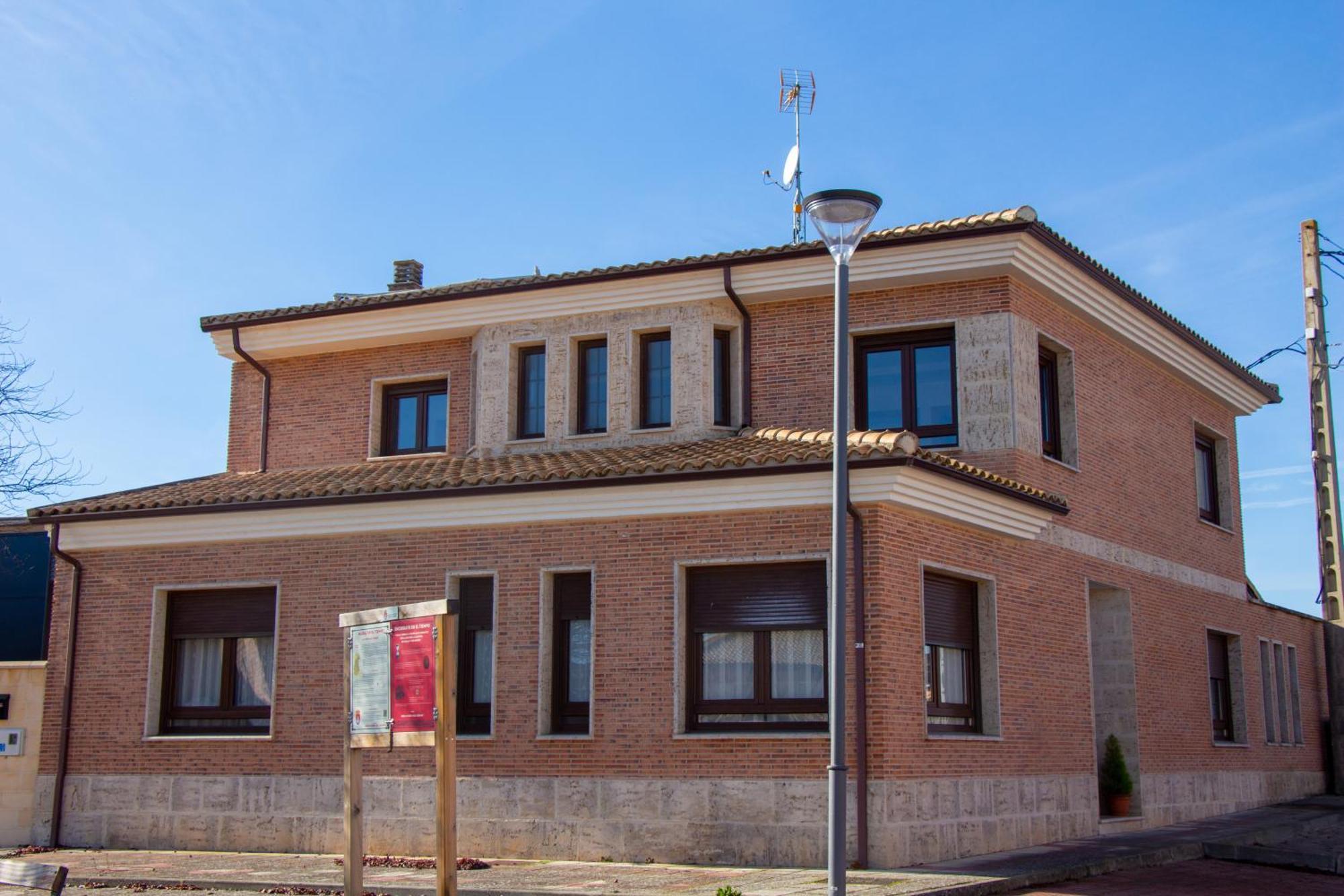 Casa Villa Luna Magaz De Pisuerga Exterior foto